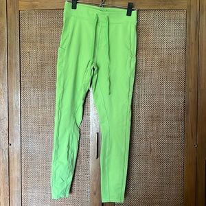 Bright lime green alo leggings